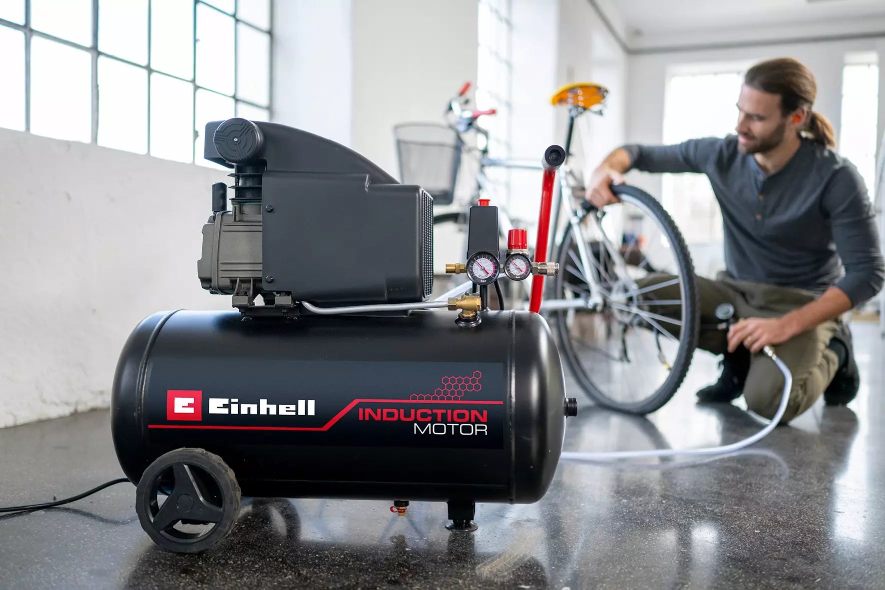 Compressore Lubrificato a Olio 50 L EINHELL TC-AC 270/50/10